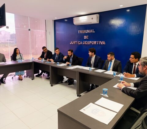 Imagem do post TJDF-BA elege nova composição; Tribunal Pleno tem primeira mulher auditora