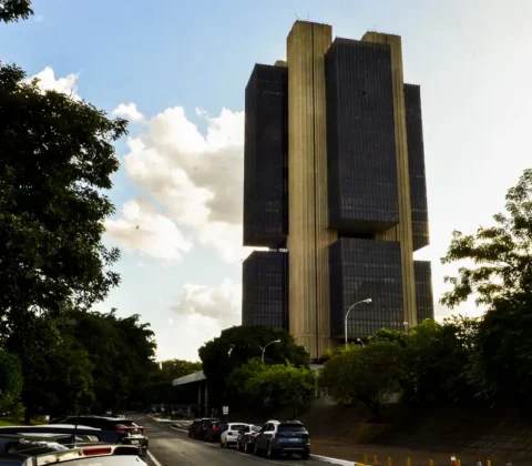 Imagem do post BC define que Pix Automático será lançado em junho de 2025