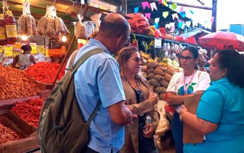 Imagem do post Embasa leva atendimento itinerante à Feira de São Joaquim