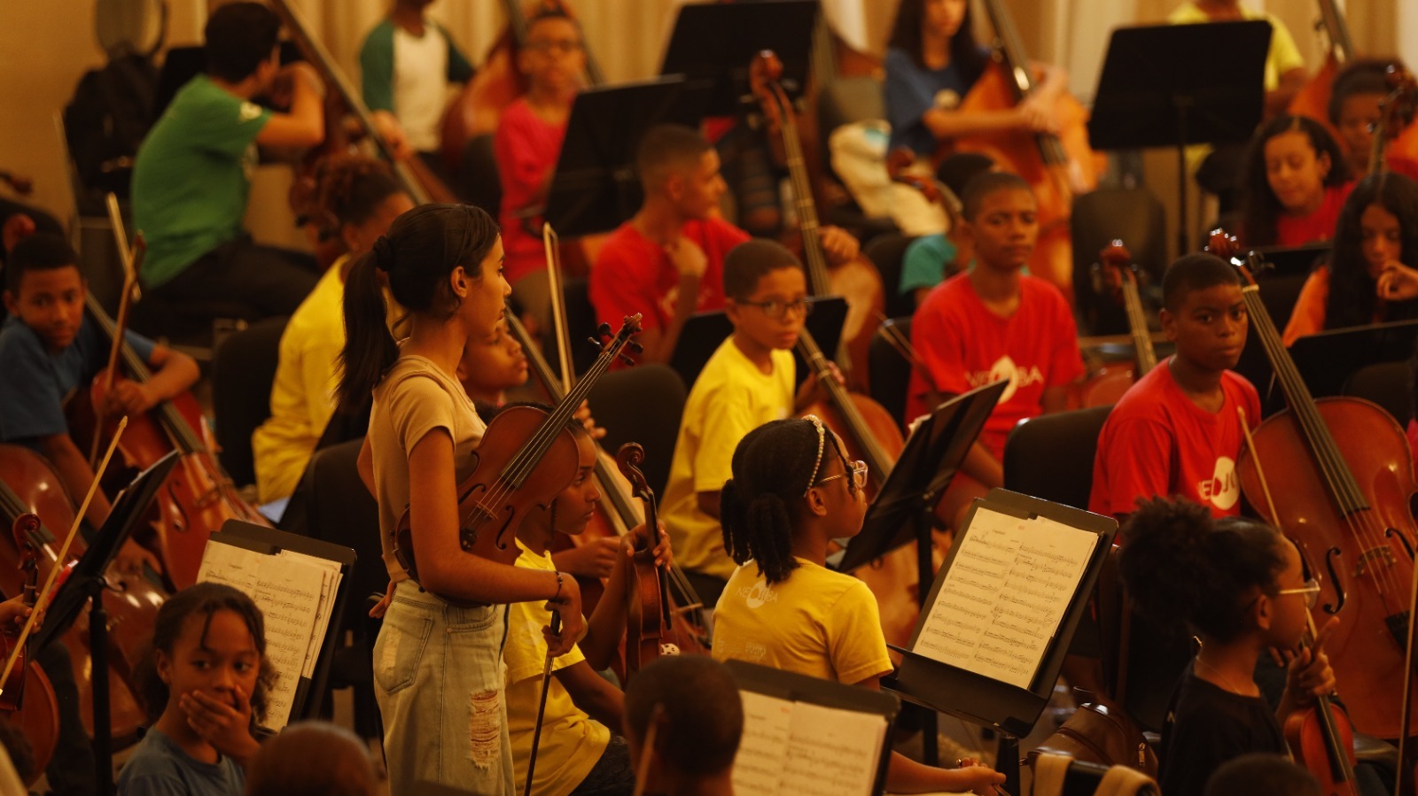 Neojibá: Programa do Governo transforma vida de crianças e adolescentes por meio da música