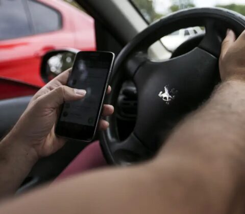 Imagem do post Dois celulares são roubados ou furtados por minuto no Brasil