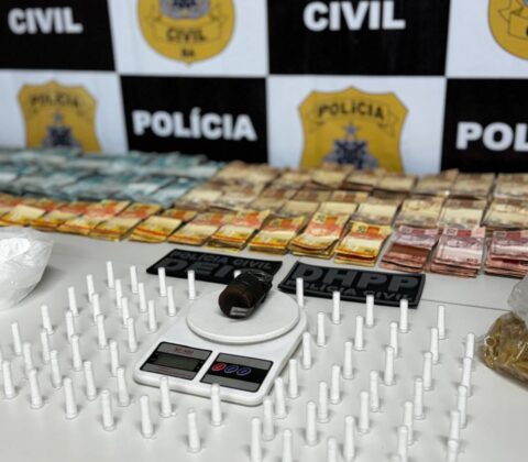 Imagem do post Ação da Polícia Civil em Tancredo Neves apreende R$ 180 mil e um quilo de cocaína