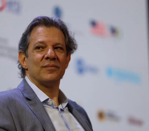 Imagem do post Para cumprir marco fiscal, governo suspende R$ 15 bilhões do orçamento