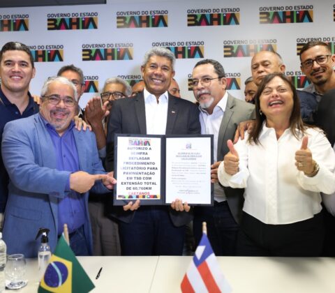 Imagem do post Com autorização para pavimentação em Caetanos, Bahia passa a ter todos os 417 municípios interligados por asfalto