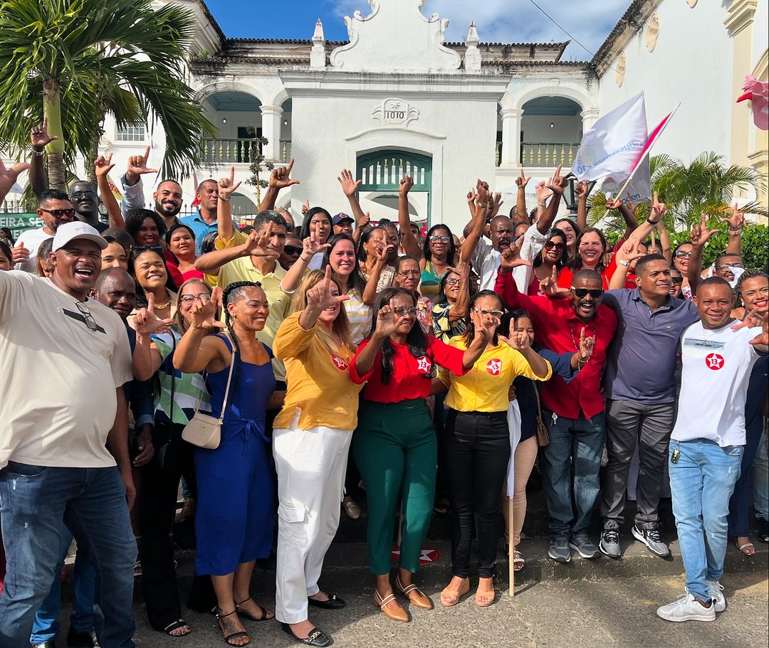 Convenção torna oficial candidatura de Eliana Gonzaga a reeleição e de Cristina Soares a vice em Cachoeira