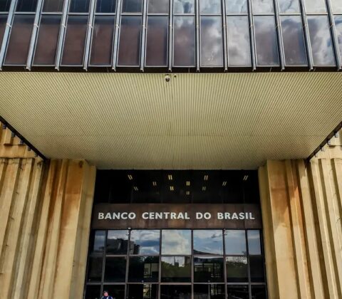 Imagem do post Mercado aumenta previsão da inflação de 4,05% para 4,10% em 2024