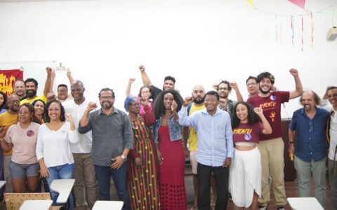 Imagem do post Kleber Rosa garante implementar o Piso Salarial dos professores e coordenadores pedagógicos de Salvador 