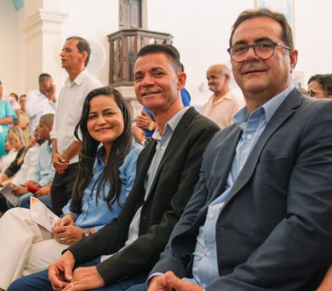 Imagem do post “Lauro vai voltar a sorrir”, declara candidata Débora Régis