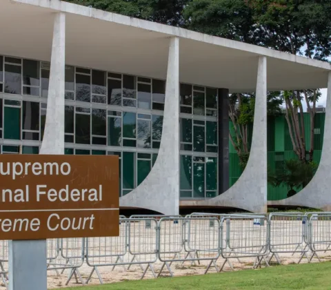 Imagem do post Abin Paralela: Moraes retira sigilo de áudio de conversa de Bolsonaro