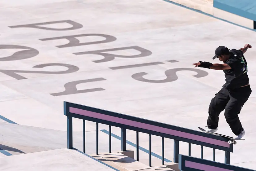 Em final de altíssimo nível, Kelvin Hoefler termina na 6ª posição no skate street