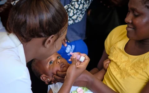 Imagem do post Diretor-geral da OMS confirma detecção de pólio na Faixa de Gaza