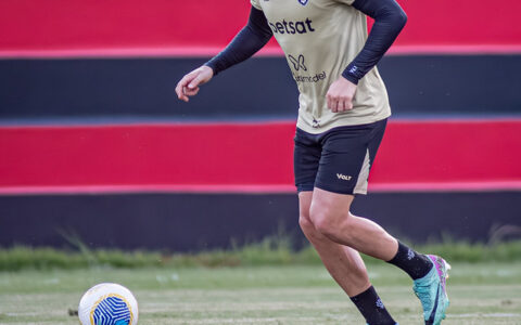 Imagem do post PARA FUGIR DO Z-4, VITÓRIA ENFRENTA O FORTALEZA PELO BRASILEIRÃO