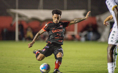 Imagem do post Matheusinho desfalca o Vitória no clássico Ba-Vi