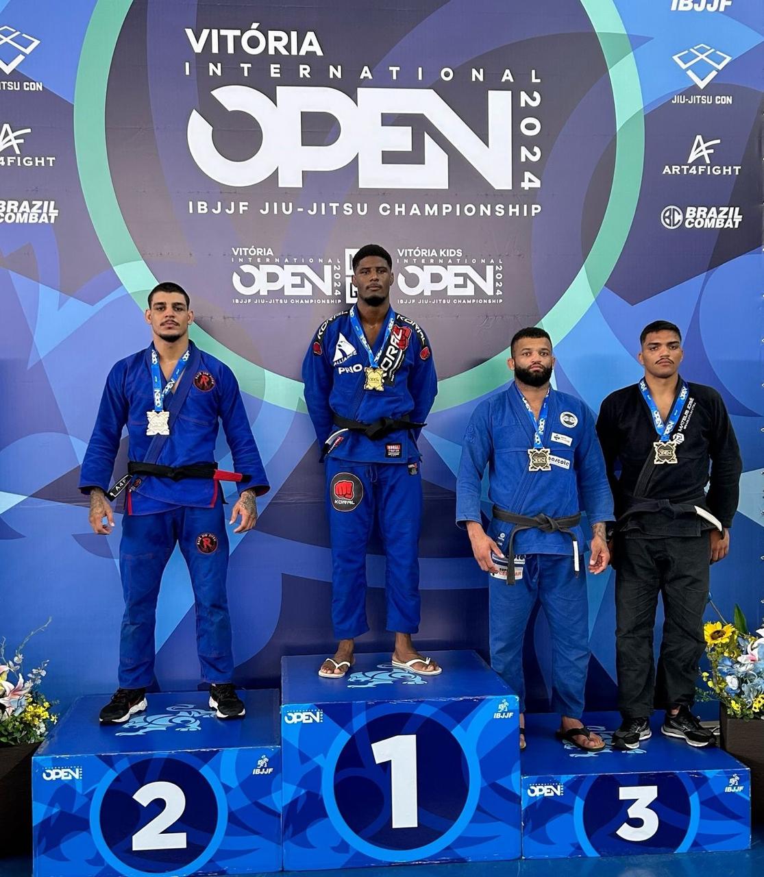 Futuro e presente: atleta juvenil e lutador faixa preta de jiu Jjitsu conquistam prata em evento fora do estado