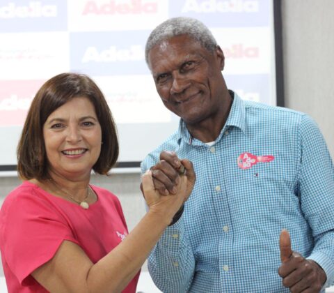 Imagem do post Adélia fecha aliança com o PDT e anuncia Augustão como vice