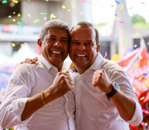 Imagem do post “Salvador pede por liberdade”, diz Jerônimo Rodrigues em convenção de Geraldo e Fabya