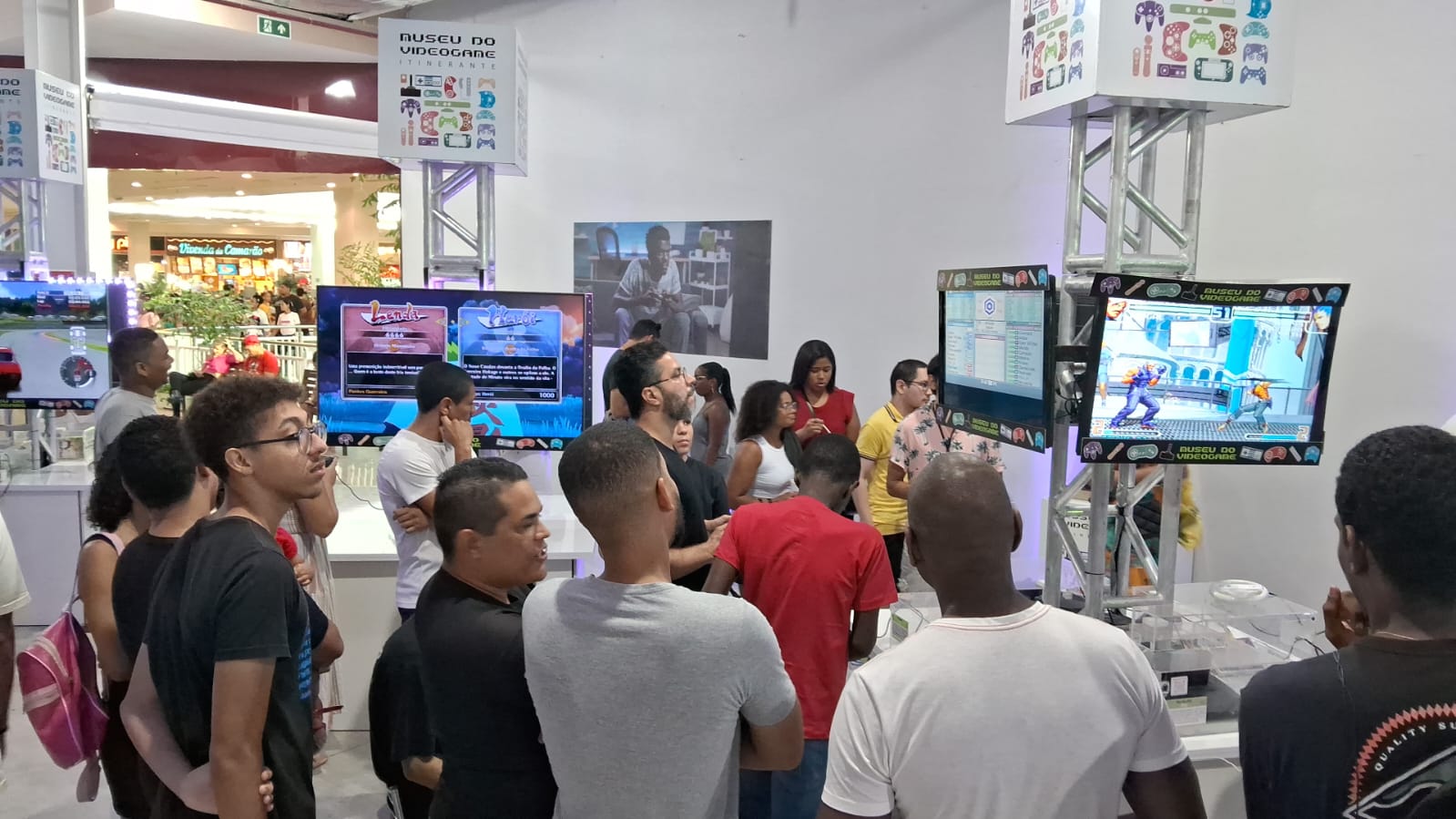 Diversão de pais e filhos: Museu do Videogame Itinerante é opção gratuita para fim de semana do Dia dos Pais