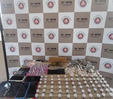 Imagem do post PM apreende quatro suspeitos de tráfico em Itabuna