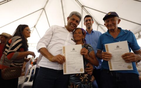 Imagem do post “Trabalho todos os dias para melhorar a vida das pessoas, cuidar de gente, fazendo um bom uso dos recursos públicos por toda a Bahia”, diz Jerônimo em Correntina