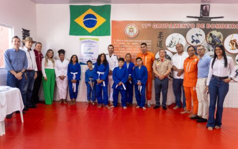 Imagem do post Produtores rurais entregam recursos para projeto de judô que atende a 210 jovens