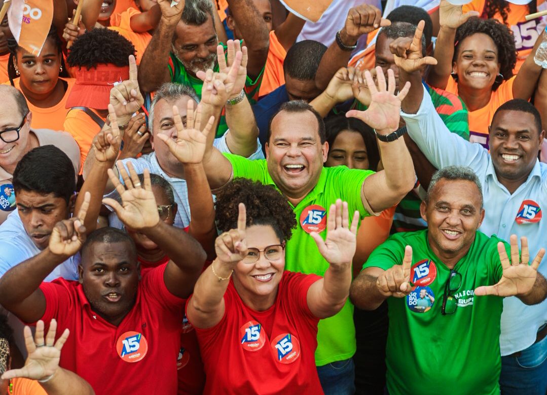 Em Cosme de Farias, Geraldo garante apoio a jovens empreendedores de Salvador