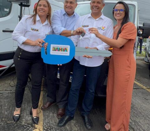 Imagem do post Através de emenda parlamentar de Luciano Araujo, São Domingos é contemplado com ambulância