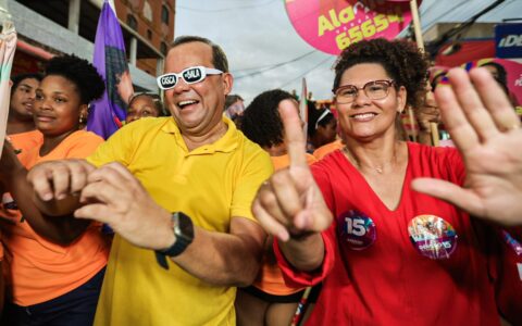 Imagem do post Em caminhada no Imbuí, Geraldo garante ampliação e recuperação de áreas verdes em Salvador