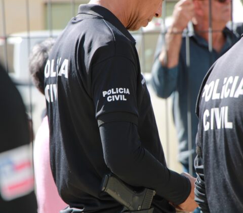 Imagem do post Homem acusado de agredir e violentar sexualmente a própria mãe é preso no interior da Bahia