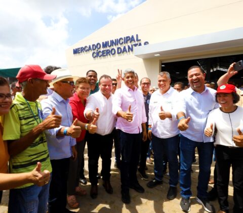 Imagem do post Em Cícero Dantas, Governo do Estado inaugura obras e sanciona Lei Estadual da Agroecologia