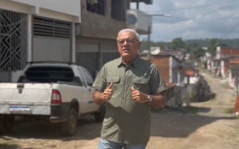 Imagem do post Chico França critica Augusto Castro por incapacidade de construir casas para desabrigados das chuvas