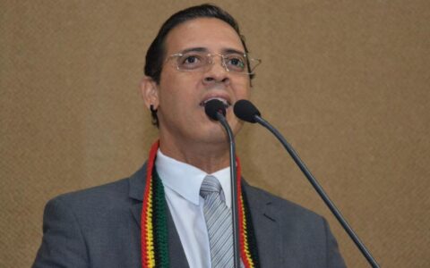 Imagem do post Meia entrada para profissionais da Educação da Bahia agora é lei