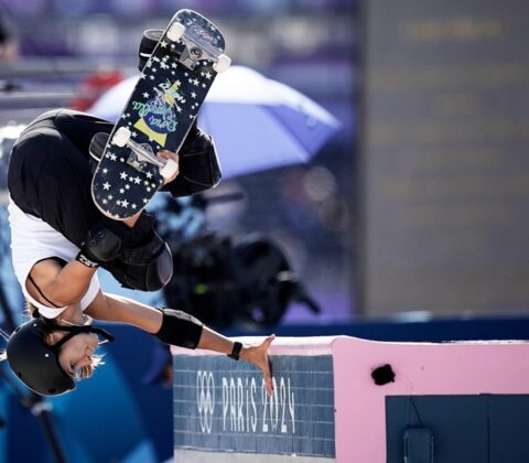 Imagem do post Mais velha da final do skate park aos 23 anos, Dora Varella se despede dos Jogos em quarto: “Arrisquei e me diverti”