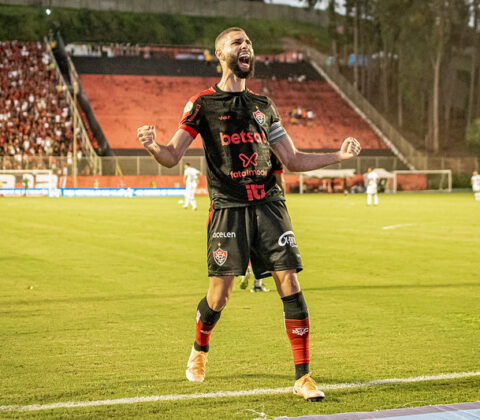 Imagem do post VITÓRIA TEM APROVEITAMENTO SUPERIOR A TRÊS TIMES DO G-4 NO 2º TURNO DO BRASILEIRÃO