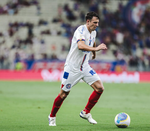 Imagem do post “Foi uma vergonha a forma que jogamos”, brada Arias