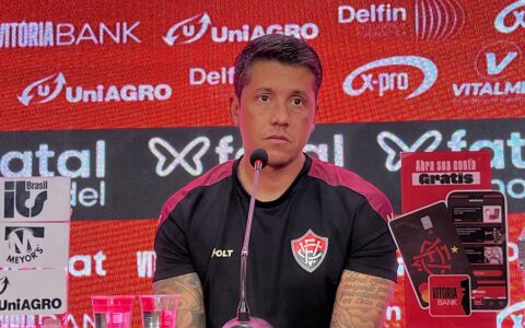 Imagem do post  “A gente pagou pela nossa incompetência”, diz Carpini após derrota em clássico