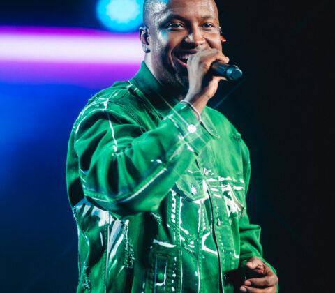 Imagem do post Thiaguinho apresenta show da turnê ‘Sorte’ no Armazém Convention neste sábado (21)