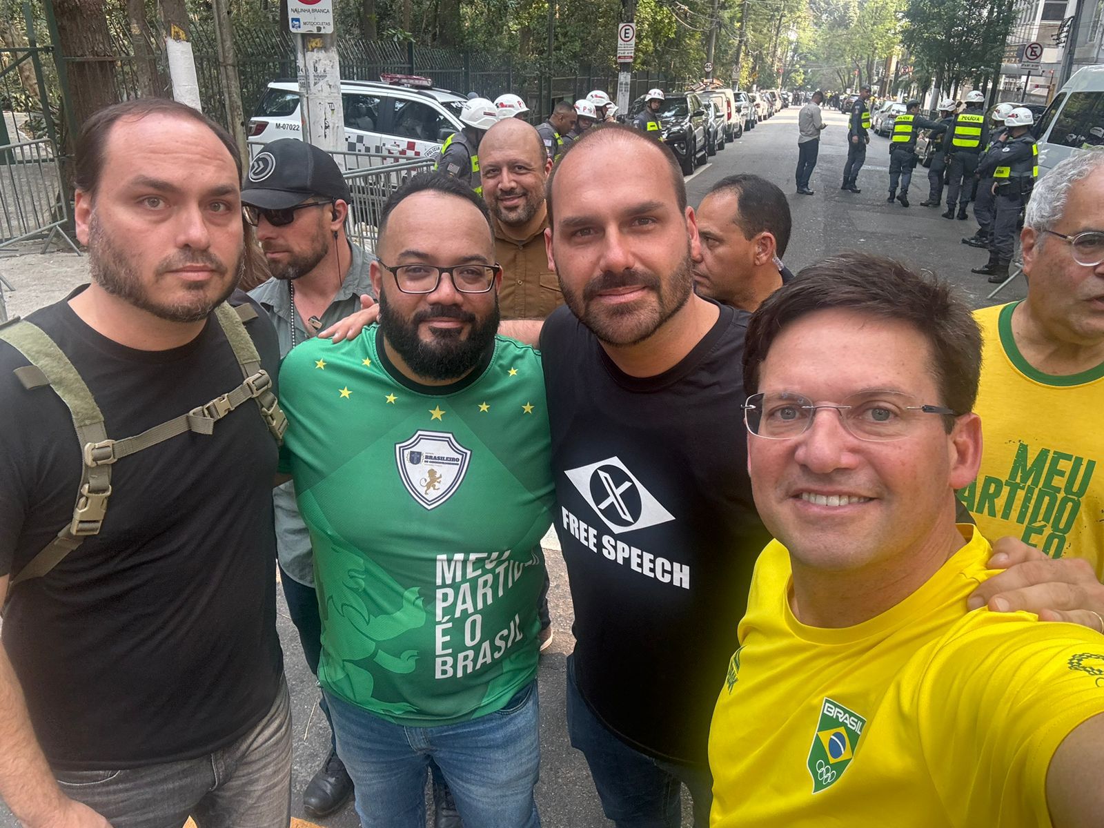 João Roma e Leandro de Jesus vão a ato bolsonarista em São Paulo