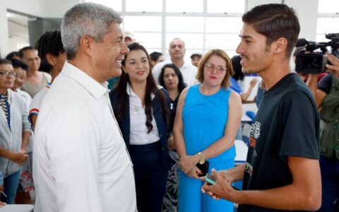 Imagem do post Jerônimo inaugura Centro de Educação Profissional em Morro do Chapéu