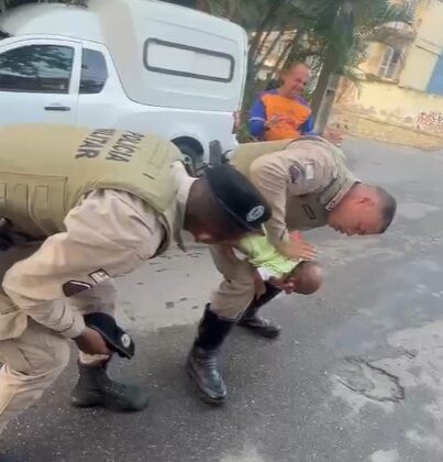 Imagem do post PM salva a vida de bebê engasgado em Salvador