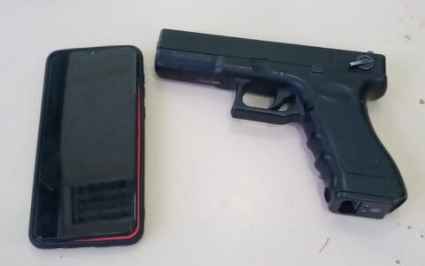 Imagem do post PM-BA impede assalto a ônibus em Salvador e prende ladrão