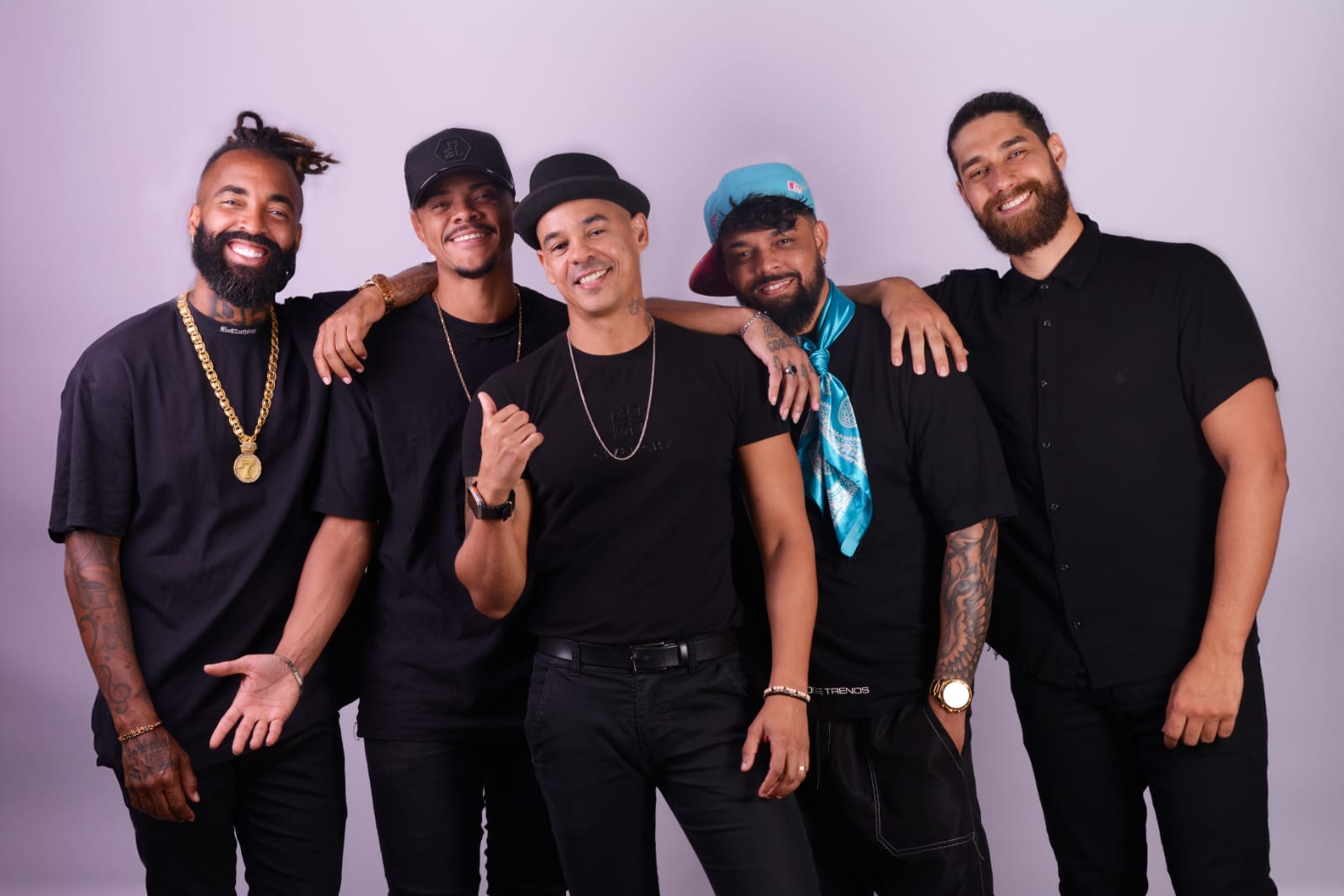 Grupo Mitiê recebe Lucas e Orelha, Água Fresca e Lu Costa neste sábado para lançamento oficial da banda