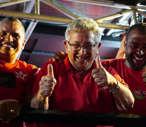 Imagem do post Luiz Caetano acusa Flávio Matos e Elinaldo de tentarem “comprar uma pesquisa”