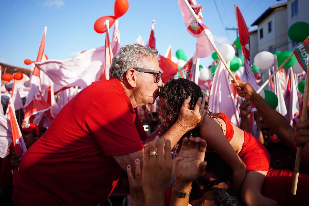 “Vamos devolver a prefeitura ao povo”, diz Luiz Caetano em Camaçari