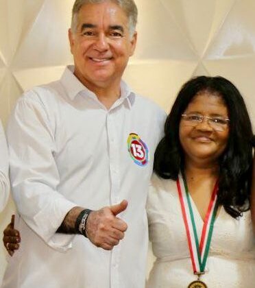 Imagem do post Ex-aliada de Pablo Roberto declara apoio a Zé Neto em Feira de Santana