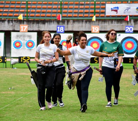 Imagem do post Arqueiras baianas conquistam bronze no 50º Campeonato Brasileiro de Tiro com Arco; Paulo Merlino disputa medalha de ouro