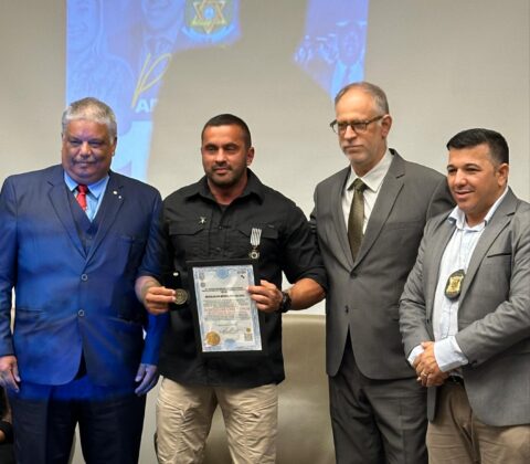 Imagem do post Investigador da Polícia da Bahia, Douglas Pithon recebe honraria no Rio de Janeiro