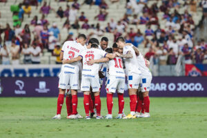 Bahia dimiuni chances de Libertadores, mas continua na zona de classificação