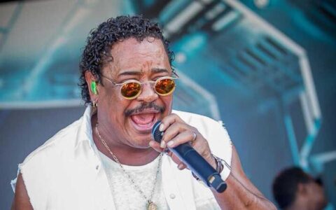 Imagem do post “Sou homem e posso sair na mão com qualquer um”, diz Compadre Washington durante show