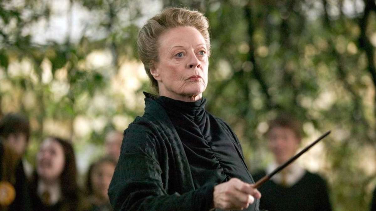 Morre atriz Maggie Smith aos 89 anos