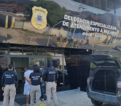 Imagem do post Homem é preso em Jequié por manter fotos pornográficas de crianças